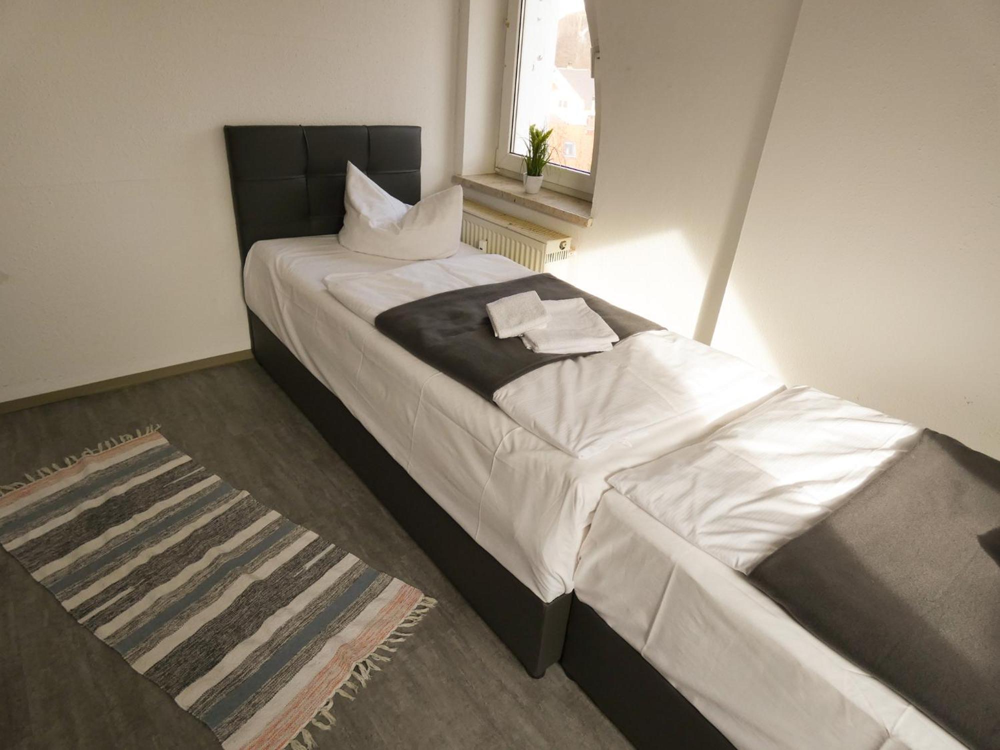 Sunnyhome Monteurwohnungen Und Apartments In Schwandorf Экстерьер фото